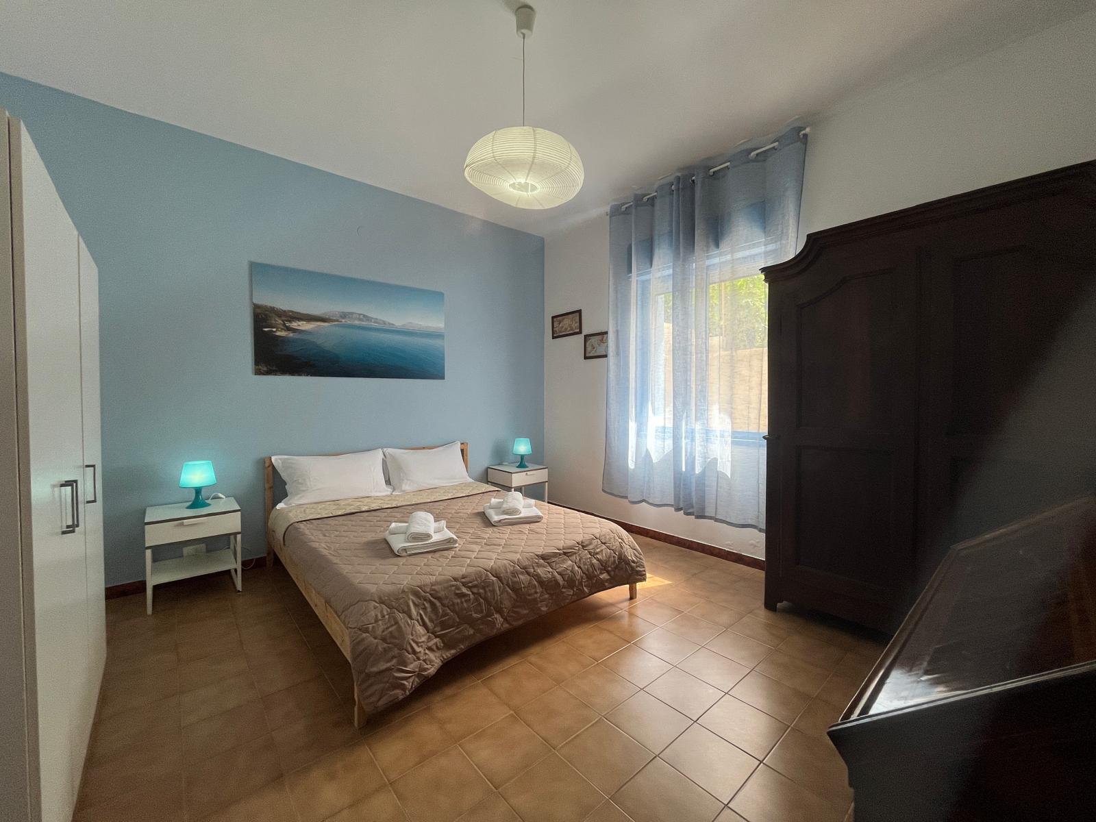 <b>Click to open image!</b> <b>Navigation tip:</b> Hover mouse on top of the right or left side of the image to see the next or previous image respectively.<br /><br />You are browsing images from the article:<br /><span class="sigProPopupCaption"></span>