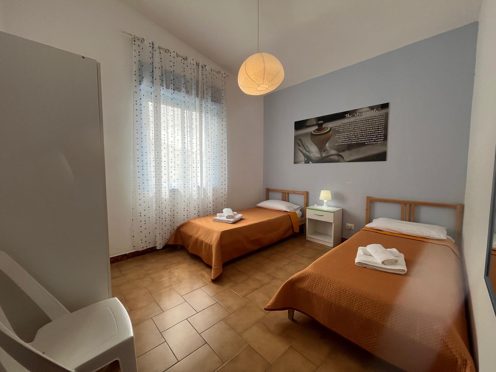 <b>Click to open image!</b> <b>Navigation tip:</b> Hover mouse on top of the right or left side of the image to see the next or previous image respectively.<br /><br />You are browsing images from the article:<br /><span class="sigProPopupCaption"></span>