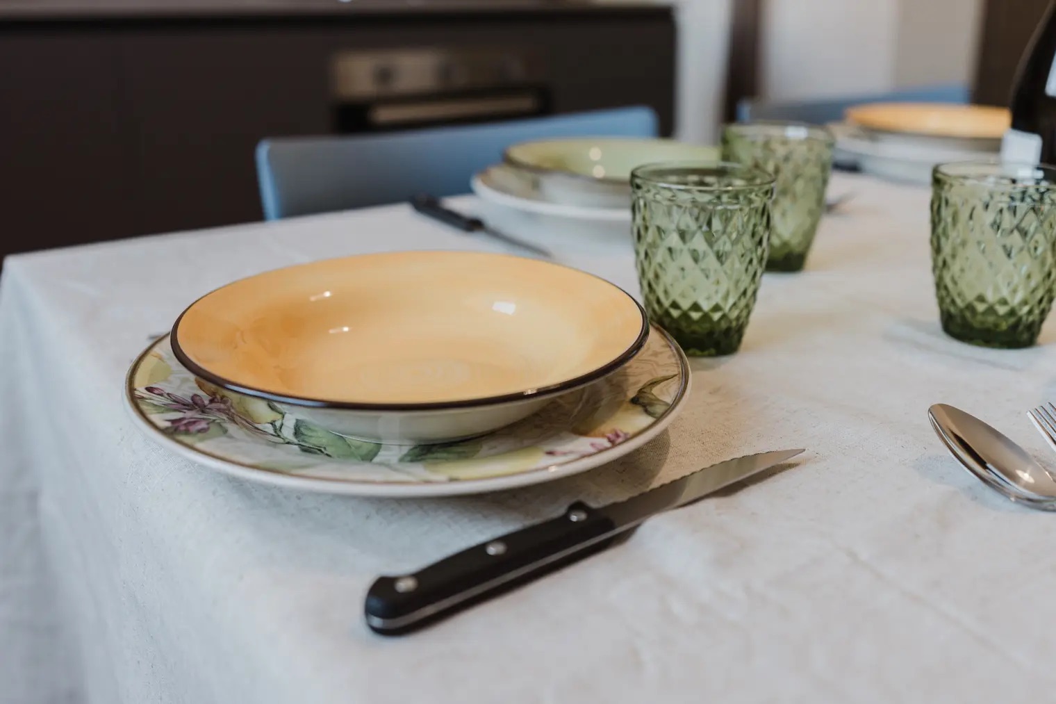 <b>Click to open image!</b> <b>Navigation tip:</b> Hover mouse on top of the right or left side of the image to see the next or previous image respectively.<br /><br />You are browsing images from the article:<br /><span class="sigProPopupCaption"></span>