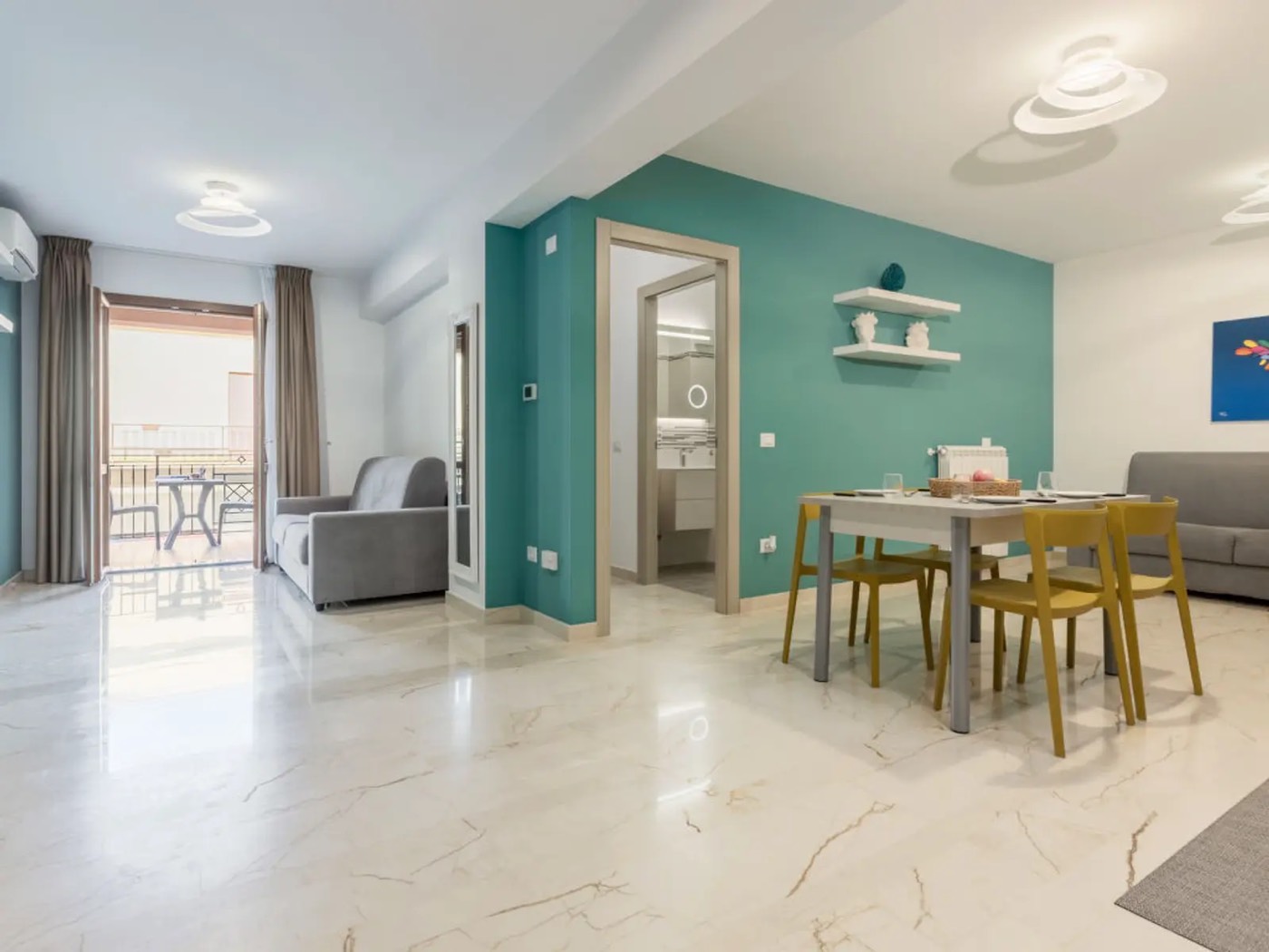 <b>Click to open image!</b> <b>Navigation tip:</b> Hover mouse on top of the right or left side of the image to see the next or previous image respectively.<br /><br />You are browsing images from the article:<br /><span class="sigProPopupCaption"></span>