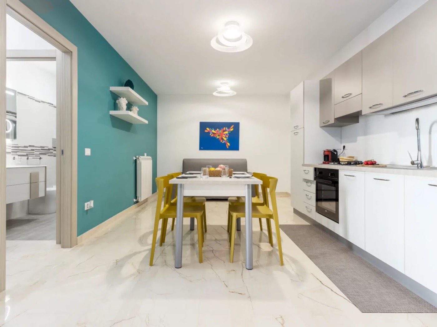 <b>Click to open image!</b> <b>Navigation tip:</b> Hover mouse on top of the right or left side of the image to see the next or previous image respectively.<br /><br />You are browsing images from the article:<br /><span class="sigProPopupCaption"></span>