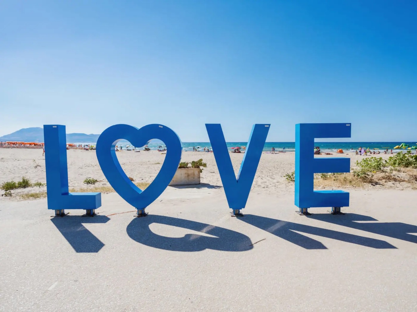 <b>Click to open image!</b> <b>Navigation tip:</b> Hover mouse on top of the right or left side of the image to see the next or previous image respectively.<br /><br />You are browsing images from the article:<br /><span class="sigProPopupCaption"></span>