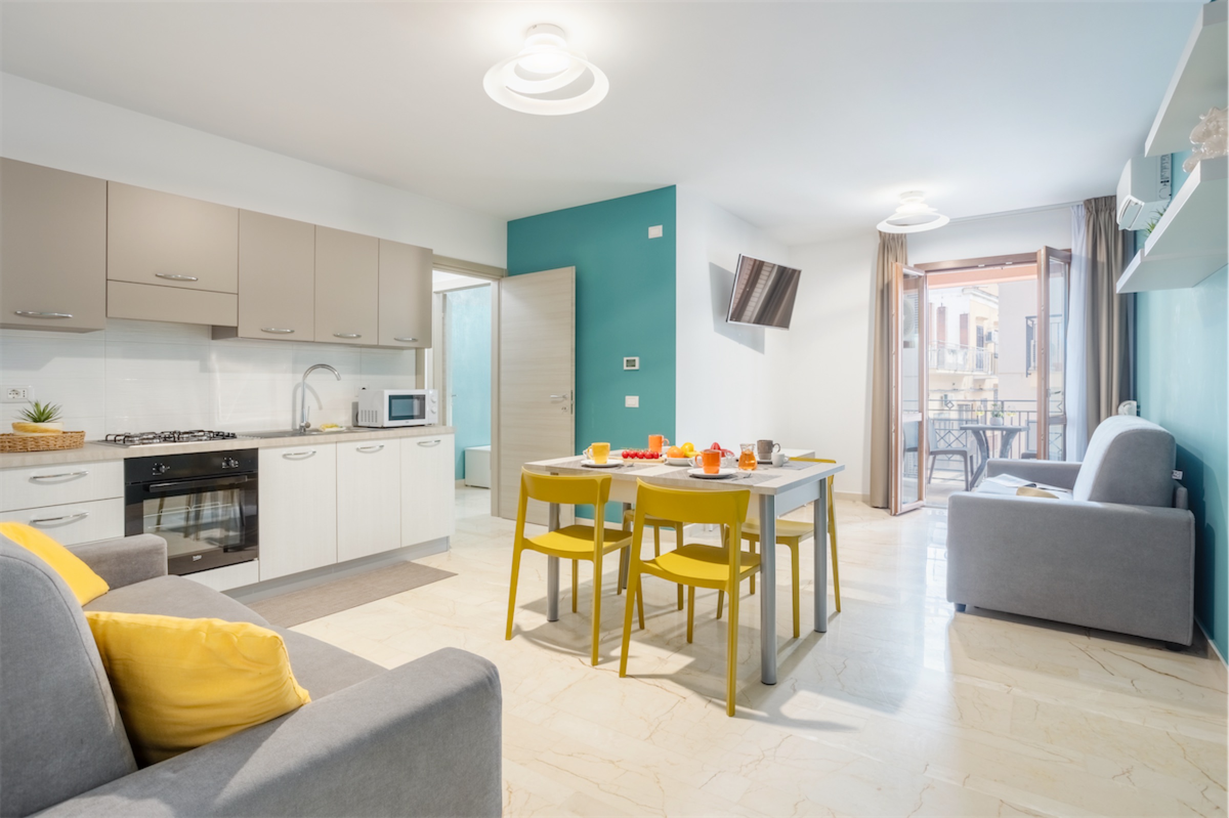 <b>Click to open image!</b> <b>Navigation tip:</b> Hover mouse on top of the right or left side of the image to see the next or previous image respectively.<br /><br />You are browsing images from the article:<br /><span class="sigProPopupCaption"></span>