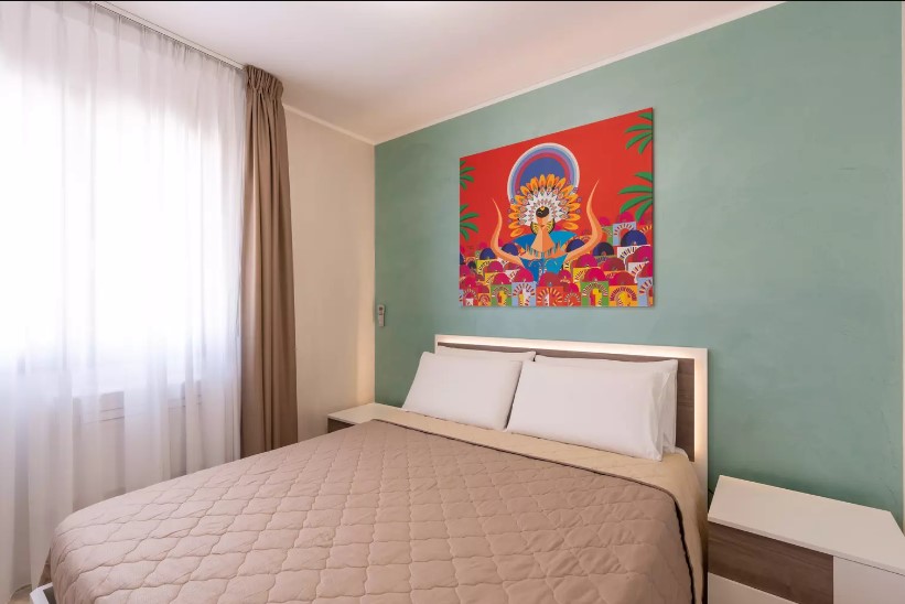 <b>Click to open image!</b> <b>Navigation tip:</b> Hover mouse on top of the right or left side of the image to see the next or previous image respectively.<br /><br />You are browsing images from the article:<br /><span class="sigProPopupCaption"></span>