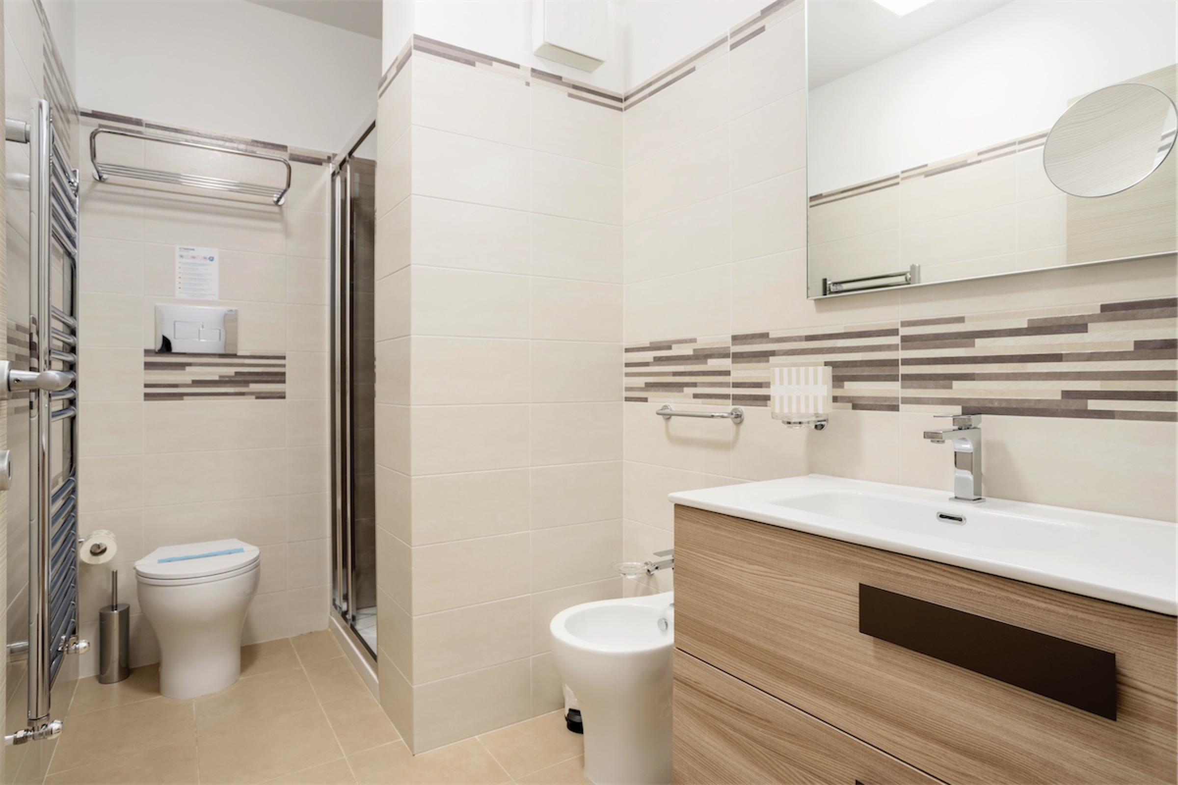 <b>Click to open image!</b> <b>Navigation tip:</b> Hover mouse on top of the right or left side of the image to see the next or previous image respectively.<br /><br />You are browsing images from the article:<br /><span class="sigProPopupCaption"></span>